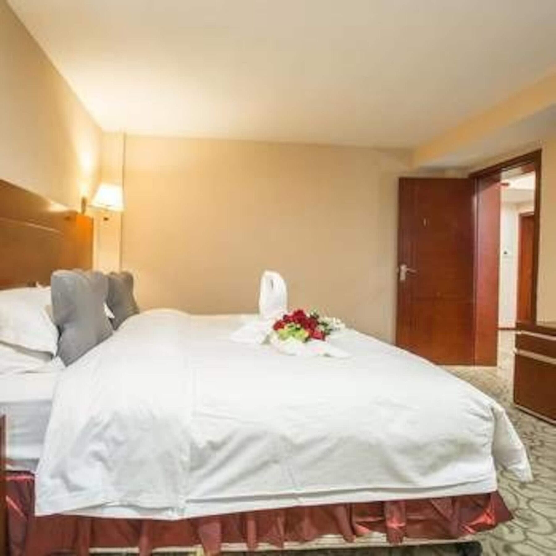 Chonpines Hotel Anshun Zewnętrze zdjęcie