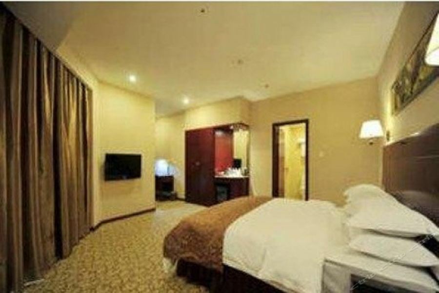 Chonpines Hotel Anshun Zewnętrze zdjęcie